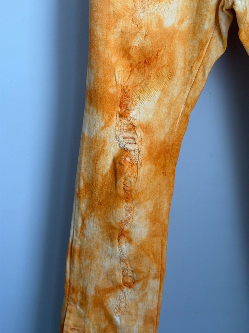 Valabasas Yellow Orange Tie Dye Skinny Jeans Distressed Button Hem Size 38 NWOT - Picture 3 of 10